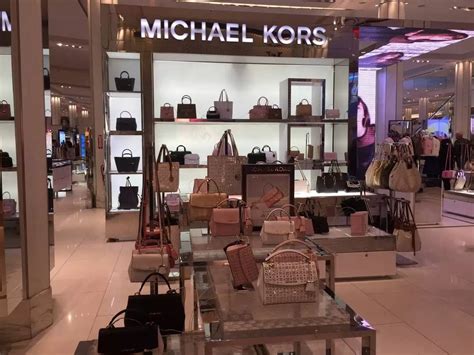 bayshore mall michael kors|Michael Kors .